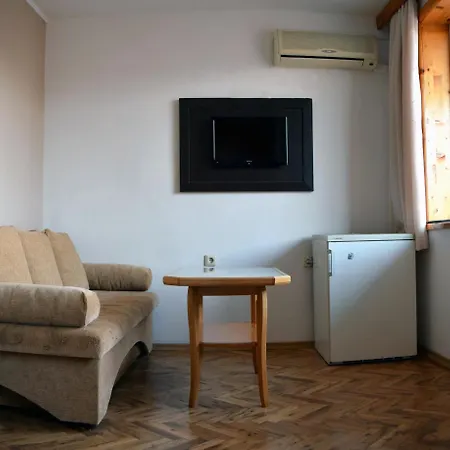 Private Trakiets Ahyolu