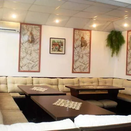 Konukevi Private Trakiets 2*