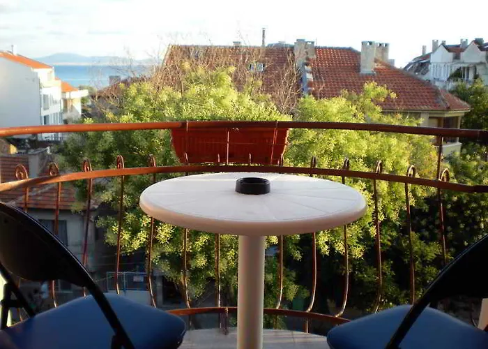 招待所 Private Trakiets